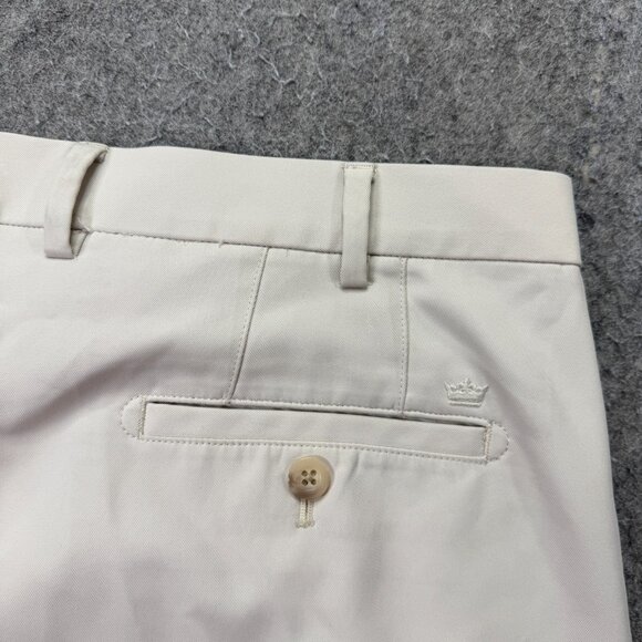 Peter Millar Wicking Salem High Drape Performance Shorts Men 40 Beige 7" Crease - Picture 10 of 16